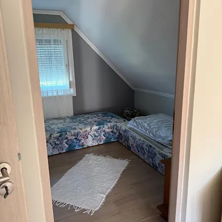 Hegyalja Apartmanhaz 公寓 Balatongyörök